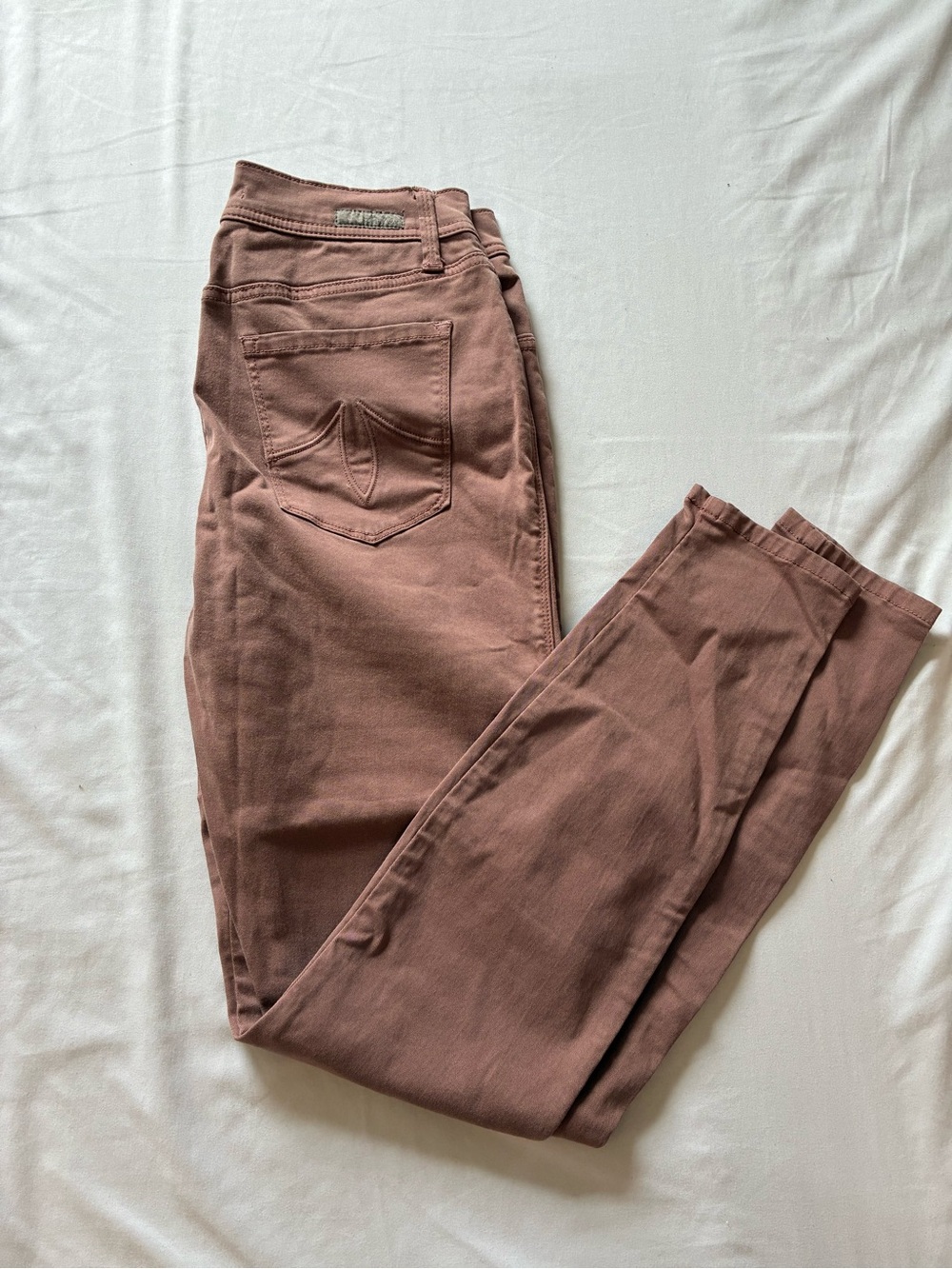 Level 99 “Tanya” Skinny Jeans in Mauve Rose